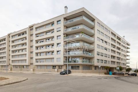 Apartamento T3 Venda em Seixal, Arrentela e Aldeia de Paio Pires,Seixal