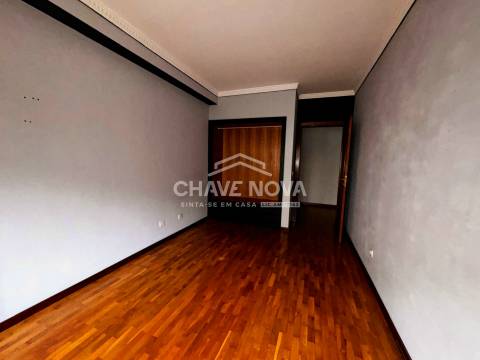 Apartamento T2+1 Venda em Mafamude e Vilar do Paraíso,Vila Nova de Gaia