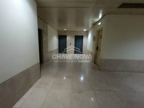 Escritório  Venda em Lordelo do Ouro e Massarelos,Porto