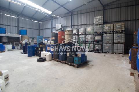 Armazém  Venda em Fânzeres e São Pedro da Cova,Gondomar