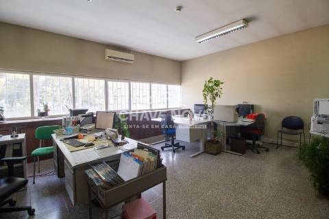 Armazém  Venda em Fânzeres e São Pedro da Cova,Gondomar