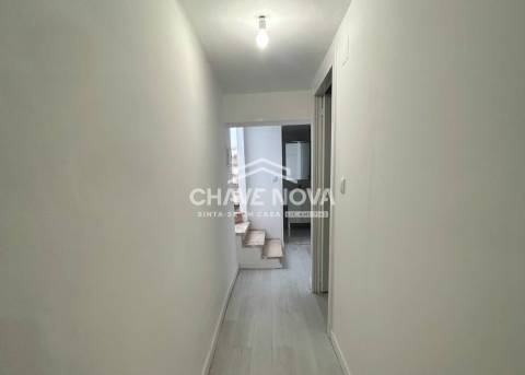 Loja  Venda em Laranjeiro e Feijó,Almada