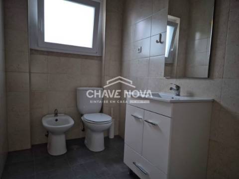 Apartamento T2 Arrendamento em Campo de Ourique,Lisboa