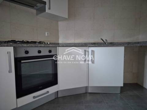 Apartamento T2 Arrendamento em Campo de Ourique,Lisboa
