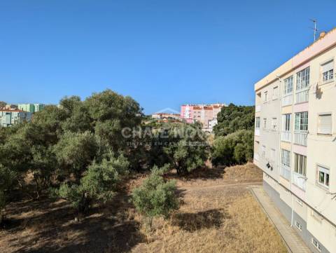 Apartamento T2 Venda em Seixal, Arrentela e Aldeia de Paio Pires,Seixal