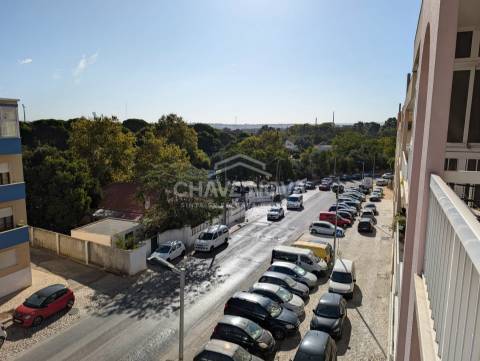 Apartamento T2 Venda em Seixal, Arrentela e Aldeia de Paio Pires,Seixal