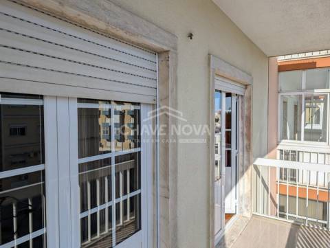 Apartamento T2 Venda em Seixal, Arrentela e Aldeia de Paio Pires,Seixal