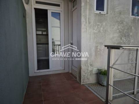 Apartamento T3 Arrendamento em Campo de Ourique,Lisboa