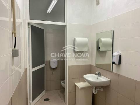 Armazém  Arrendamento em Fânzeres e São Pedro da Cova,Gondomar