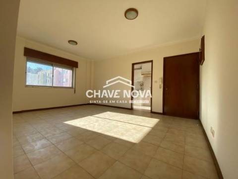 Apartamento T1 Venda em Loures,Loures