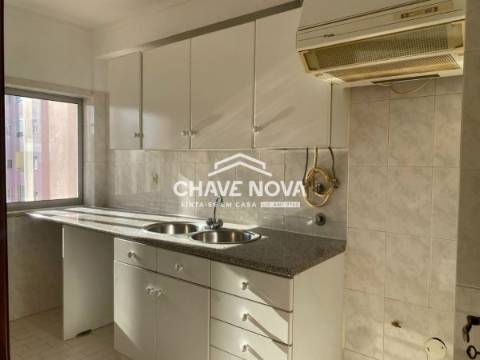 Apartamento T1 Venda em Loures,Loures