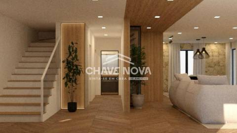 Moradia T4 Venda em São Mamede,Batalha