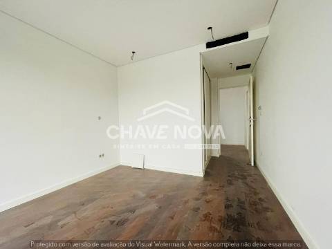 Moradia Geminada T4 Venda em Anta e Guetim,Espinho