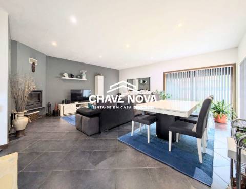 Moradia Geminada T4 Venda em Palhaça,Oliveira do Bairro