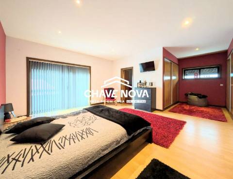 Moradia Geminada T4 Venda em Palhaça,Oliveira do Bairro