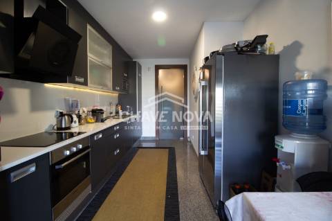 Apartamento T4 Venda em Santa Marinha e São Pedro da Afurada,Vila Nova de Gaia