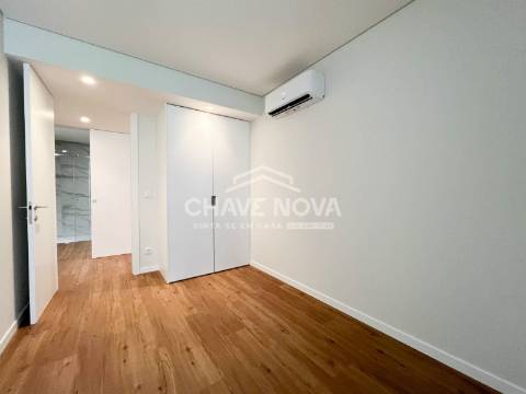 Apartamento T2+1 Venda em Oliveira do Douro,Vila Nova de Gaia