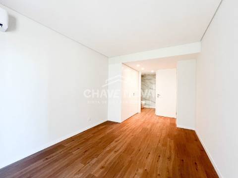 Apartamento T2+1 Venda em Oliveira do Douro,Vila Nova de Gaia