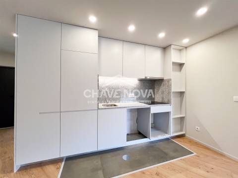 Apartamento T0 Venda em Mafamude e Vilar do Paraíso,Vila Nova de Gaia