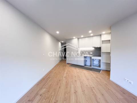 Apartamento T0 Venda em Mafamude e Vilar do Paraíso,Vila Nova de Gaia
