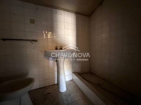 Moradia Isolada T2 Venda em Caldas de São Jorge e Pigeiros,Santa Maria da Feira