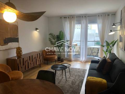 Apartamento T2 Arrendamento em Lumiar,Lisboa
