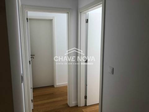 Apartamento T2 Arrendamento em Lumiar,Lisboa