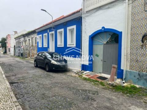 Moradia Geminada T3 Venda em Barreiro e Lavradio,Barreiro