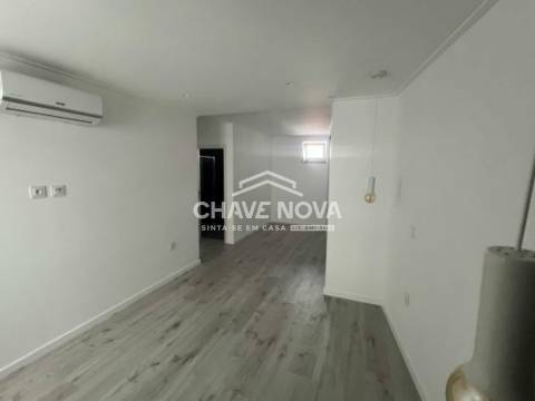 Moradia Geminada T3 Venda em Barreiro e Lavradio,Barreiro