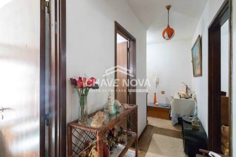 Apartamento T2 Venda em São João da Madeira,São João da Madeira