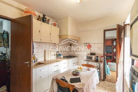 Apartamento T2 Venda em São João da Madeira,São João da Madeira