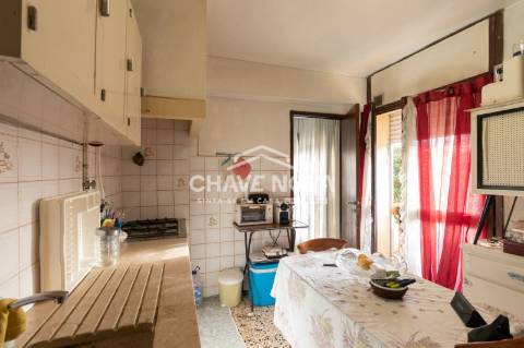 Apartamento T2 Venda em São João da Madeira,São João da Madeira