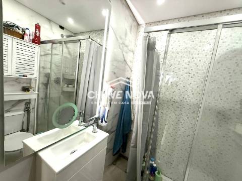 Apartamento T2 Venda em Custóias, Leça do Balio e Guifões,Matosinhos