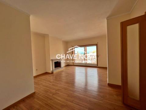 Apartamento T2 Venda em Canelas,Vila Nova de Gaia