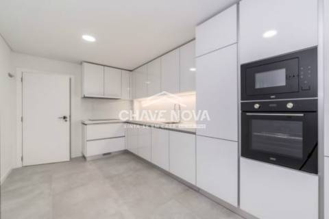 Apartamento T2 Venda em Venteira,Amadora