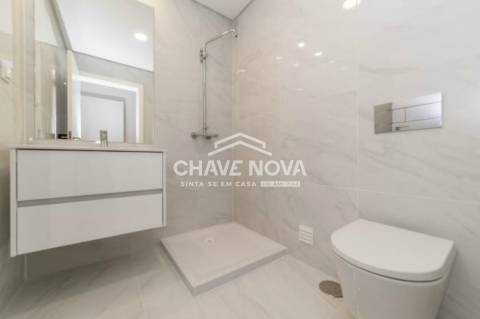 Apartamento T3 Venda em Venteira,Amadora