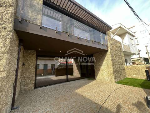 Moradia Geminada T2 Venda em Aver-o-Mar, Amorim e Terroso,Póvoa de Varzim