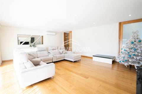 Moradia Geminada T3 Venda em Canidelo,Vila Nova de Gaia