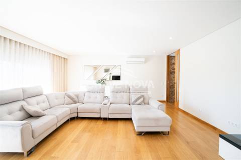 Moradia Geminada T3 Venda em Canidelo,Vila Nova de Gaia