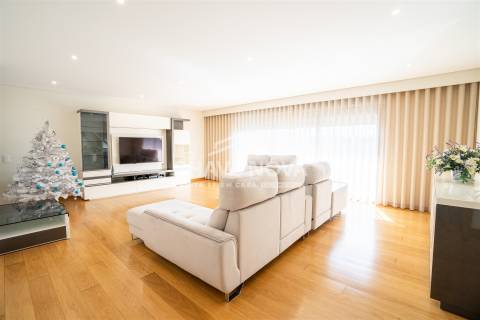 Moradia Geminada T3 Venda em Canidelo,Vila Nova de Gaia