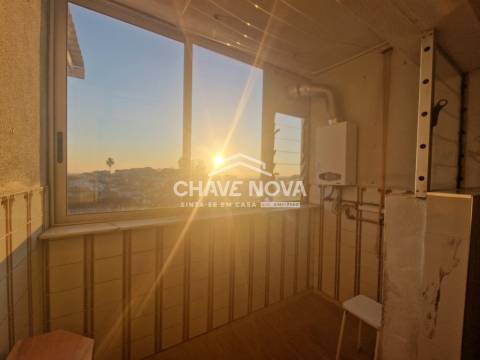 Apartamento T3 Venda em Vilar de Andorinho,Vila Nova de Gaia