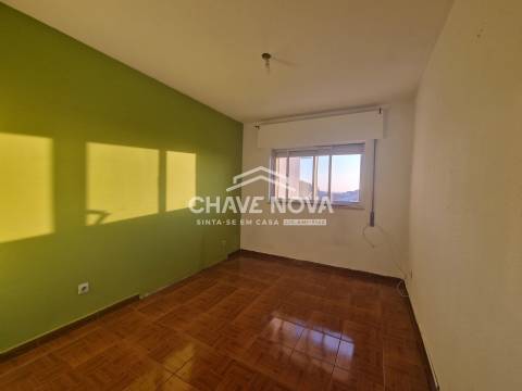 Apartamento T3 Venda em Vilar de Andorinho,Vila Nova de Gaia