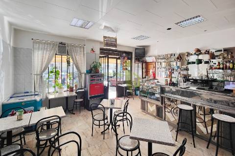 VENDA de Loja com Negócio de Café