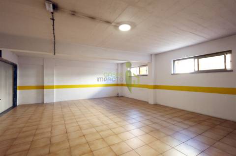 Garagem 28m2 na Anta em Agualva Cacém