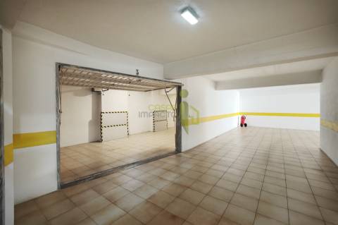 Garagem 28m2 na Anta em Agualva Cacém