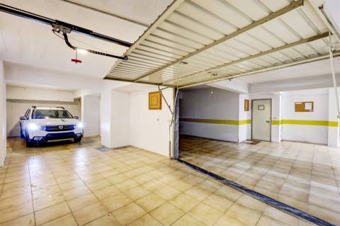 Garagem 28m2 na Anta em Agualva Cacém