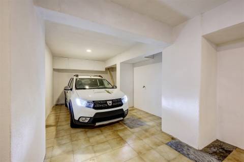 Garagem 28m2 na Anta em Agualva Cacém