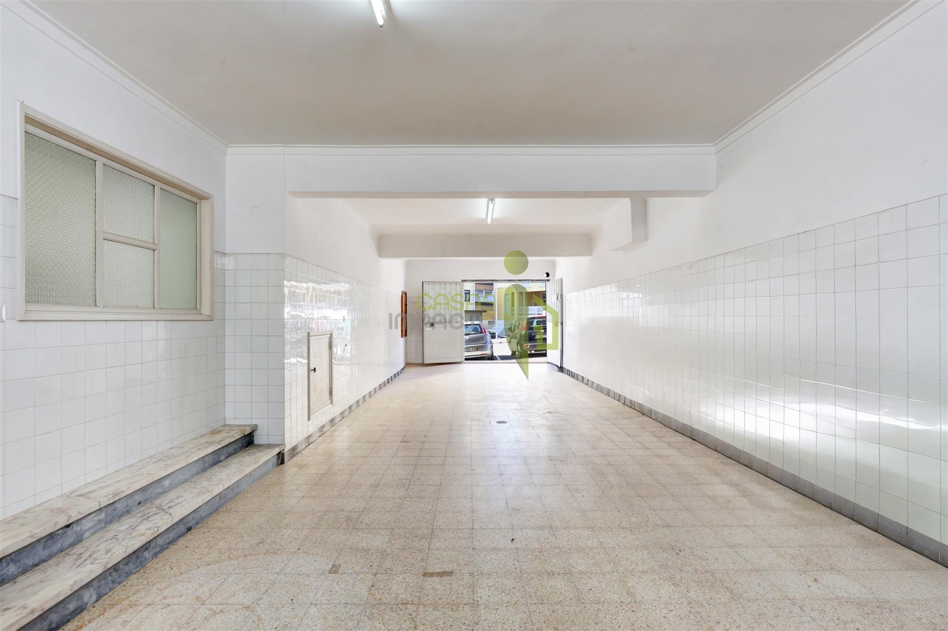 Loja T2 Venda em Agualva e Mira-Sintra,Sintra