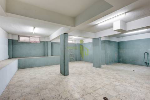 Loja T2 Venda em Agualva e Mira-Sintra,Sintra