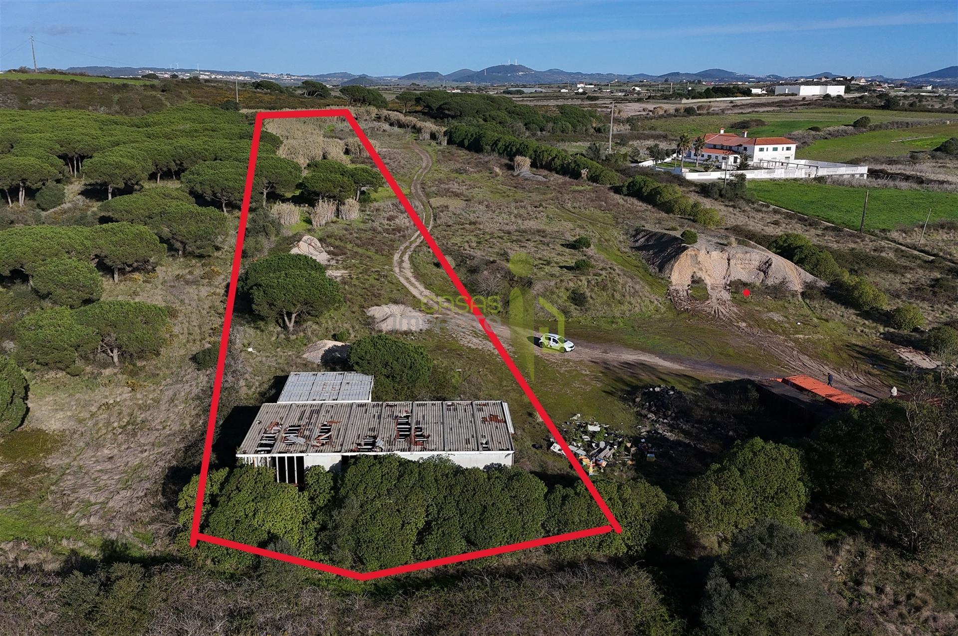 Terreno Rústico com 9640m2 na Terrugem